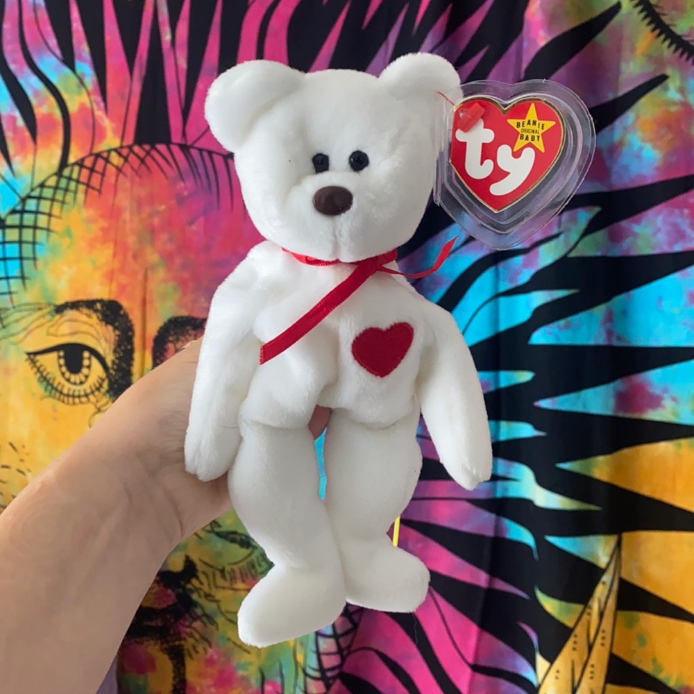 Ty Beanie Babies 1995 "Valentino the Bear"